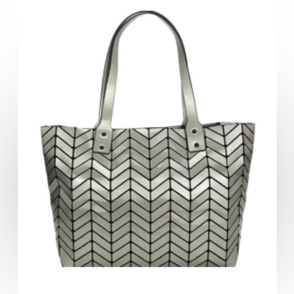 Patrizia Luca Chevron Tote Style in shiny copper